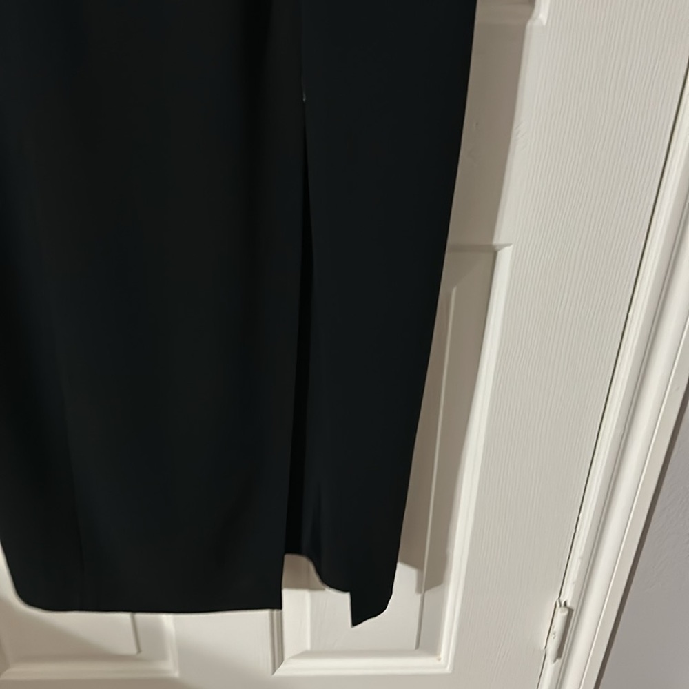 Liz Claiborne Dress - silhouette style with bottom slit - Picture 3 of 8